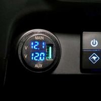 Dual Voltmeter With 3A Usb Fast Charger
