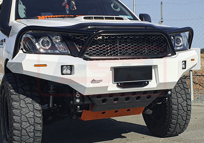 Toyota Hilux N70 11-15 Ambush Customer Painted Triple Hoop Bar, Pre-Runner Infill (No Body Lift), Splash Guards, Standard Silver Fairlead