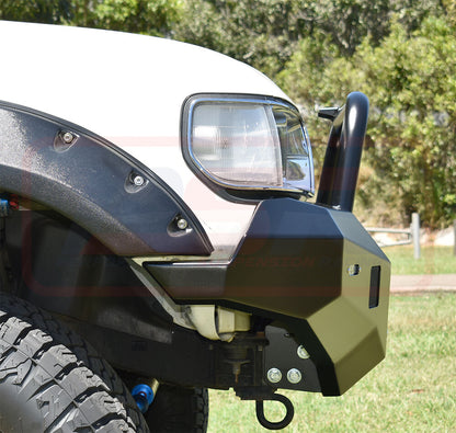 Toyota Landcruiser 80 Series Ambush Colour Coded Bar, Satin Black Single Hoop, No Body Lift, Slimline Silver Fairlead